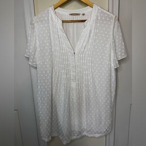 Soft Surroundings White Textured SS Blouse